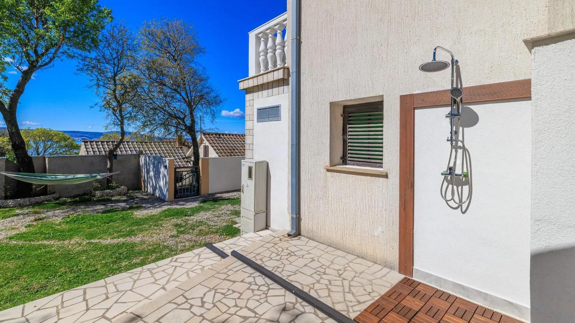Apartment Julija Povile